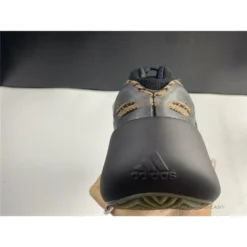 Hypeyourbeast Yeezy 700 V3 'Clay Brown' 21 Hypeyourbeast Yeezy 700 V3 'Clay Brown'