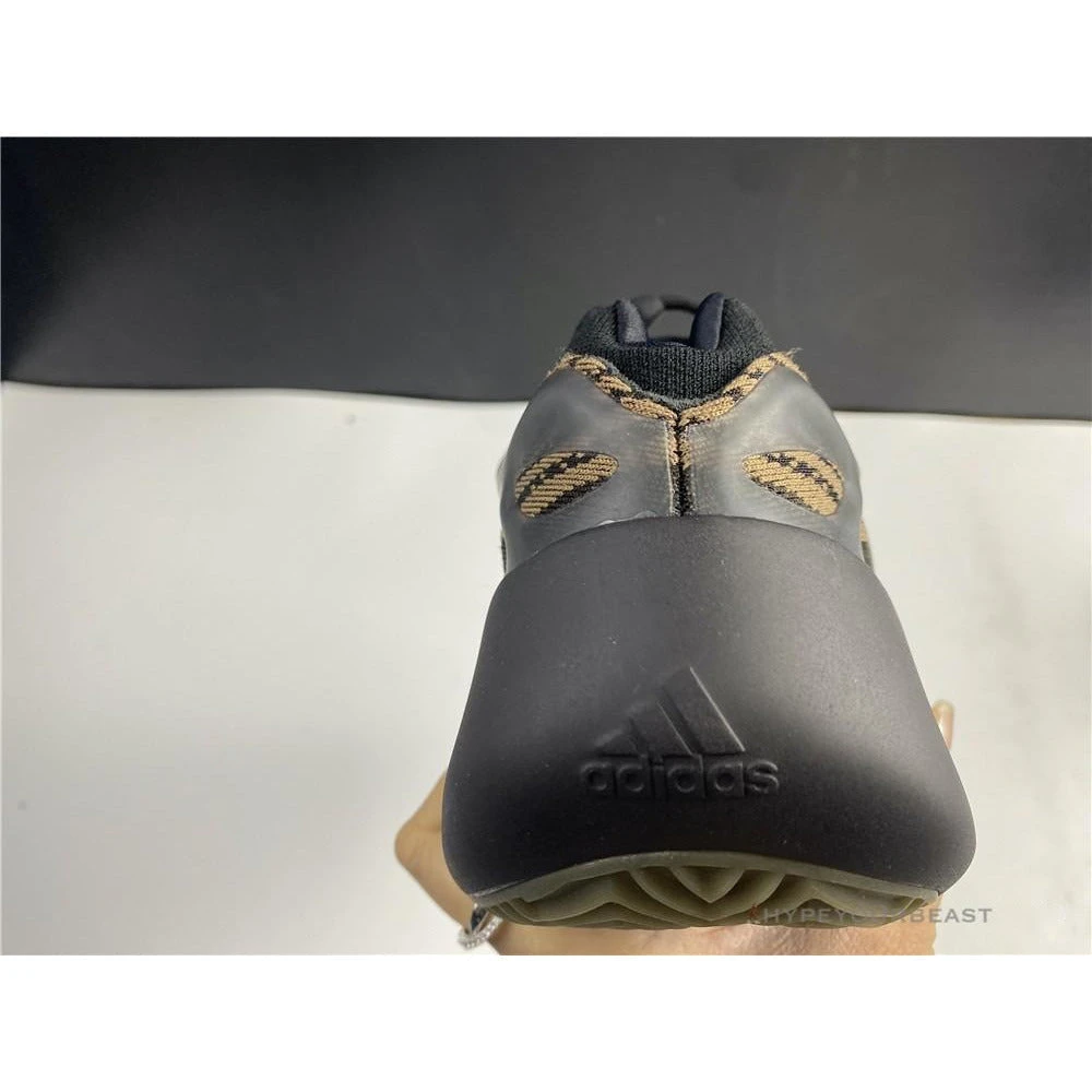Hypeyourbeast Yeezy 700 V3 'Clay Brown' 9 Hypeyourbeast Yeezy 700 V3 'Clay Brown'