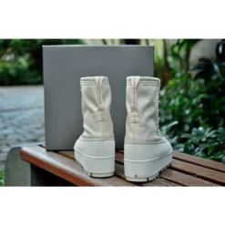 Hypeyourbeast Adidas Yeezy 950 Desert 16 Hypeyourbeast Adidas Yeezy 950 Desert