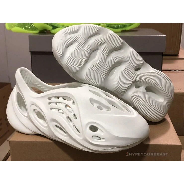 Hypeyourbeast Yeezy Foam Runner White 4 Hypeyourbeast Yeezy Foam Runner White