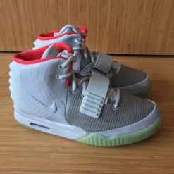 Hypeyourbeast Nike Air Yeezy 2 Grey