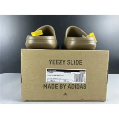 Hypeyourbeast Adidas Yeezy Slide Core Brown 9 Hypeyourbeast Adidas Yeezy Slide Core Brown