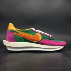 Hypeyourbeast Nike LD Waffle Sacai Pine Green