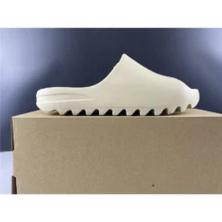 Hypeyourbeast Adidas Yeezy Slide Bone