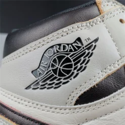 Hypeyourbeast Jordan 1 Retro High OG Defiant SB NYC To Paris