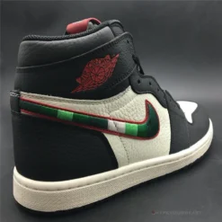 Hypeyourbeast Air Jordan 1 Retro High Sports Illustrated (A Star Is Born) 42 Hypeyourbeast Air Jordan 1 Retro High Sports Illustrated (A Star Is Born)