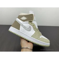HypeYourBeast Air Jordan 1 High Zoom Air CMFT 16 HypeYourBeast Air Jordan 1 High Zoom Air CMFT