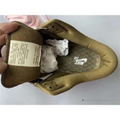 Hypeyourbeast Nike Dunk Low SB 'Stussy'