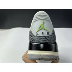 HypeYourBeast Air Jordan 3 Retro Chlorophyll