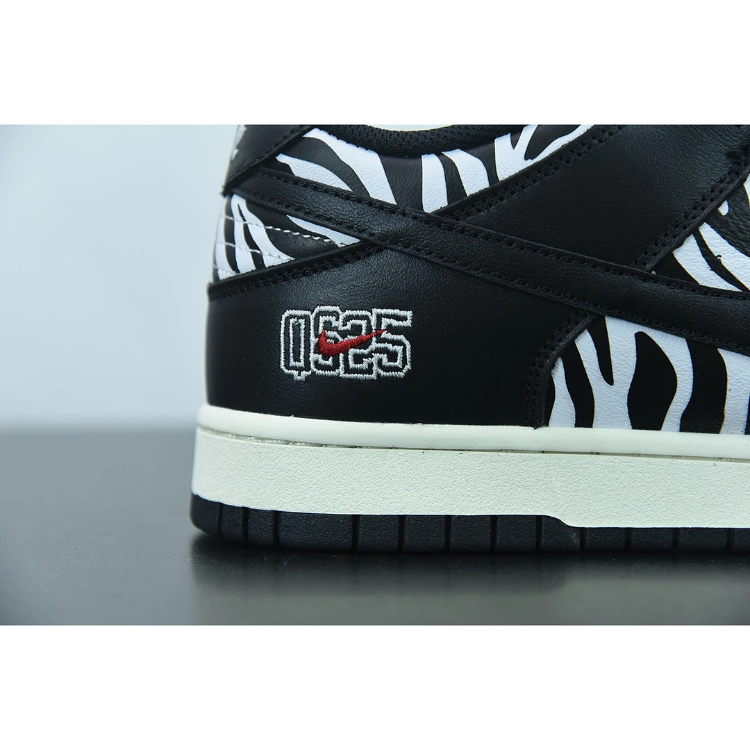 HypeYourBeast Quartersnacks X Dunk Low SB 'Little Debbie’s Zebra Cakes' 15 HypeYourBeast Quartersnacks X Dunk Low SB 'Little Debbie’s Zebra Cakes'