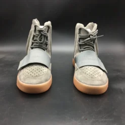 Hypeyourbeast Yeezy Boost 750 Light Grey 26 Hypeyourbeast Yeezy Boost 750 Light Grey