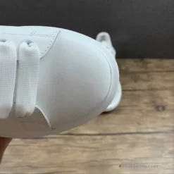 HypeYourBeast Alexander McQueen White / Gold