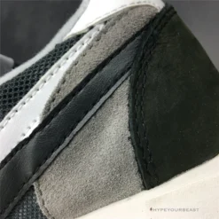 Hypeyourbeast Nike LD Waffle Sacai Dark Grey 44 Hypeyourbeast Nike LD Waffle Sacai Dark Grey