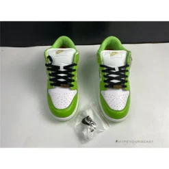 Hypeyourbeast Nike SB Dunk Low Supreme Mean Green
