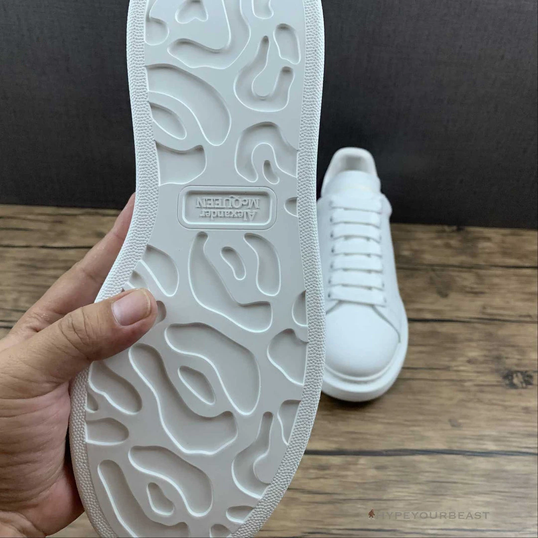 HypeYourBeast Alexander McQueen White / Purple A. Mcqueen 16 HypeYourBeast Alexander McQueen White / Purple A. Mcqueen