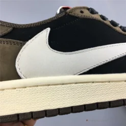 Hypeyourbeast Travis Scott X Air Jordan 1 Low 'Mocha'