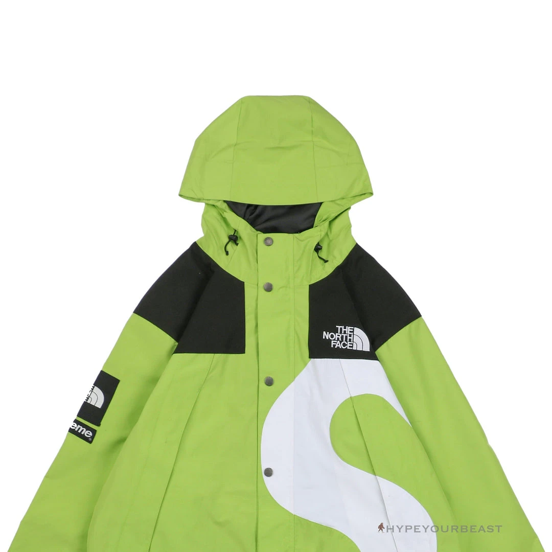 HypeYourBeast Supreme X TNF Logo Mountain Jacket Green 1 HypeYourBeast Supreme X TNF Logo Mountain Jacket Green