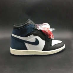 Hypeyourbeast Air Jordan 1 Retro High OG Blue Moon