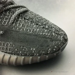 Hypeyourbeast Adidas Yeezy Boost 350 V2 Black / Black / Static 42 Hypeyourbeast Adidas Yeezy Boost 350 V2 Black / Black / Static