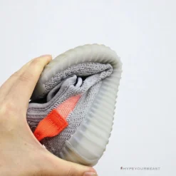 HypeYourBeast Adidas Yeezy Boost 350 V2 'Tail Light' (infant)