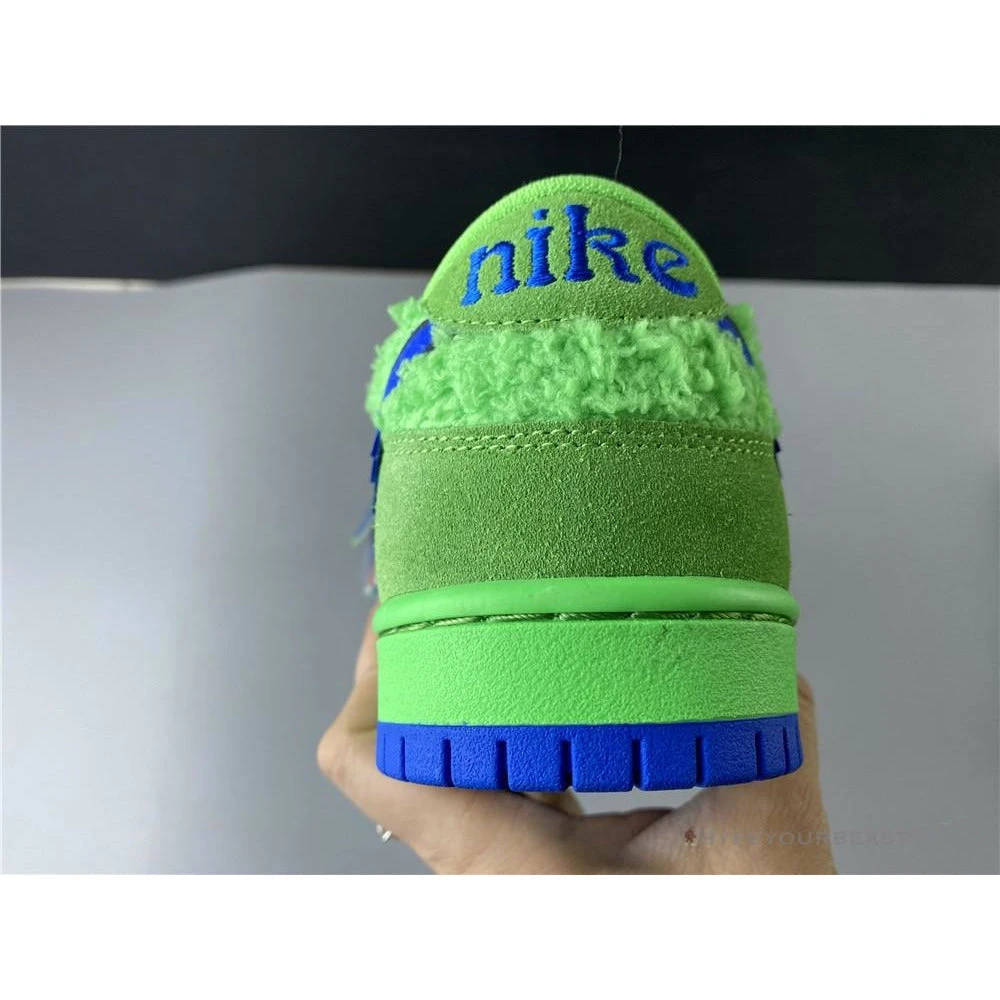 Hypeyourbeast Nike SB Dunk Low X Grateful Dead Green Bear 2 Hypeyourbeast Nike SB Dunk Low X Grateful Dead Green Bear