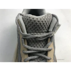 Hypeyourbeast Adidas Yeezy Boost 700 V2 'Cream'