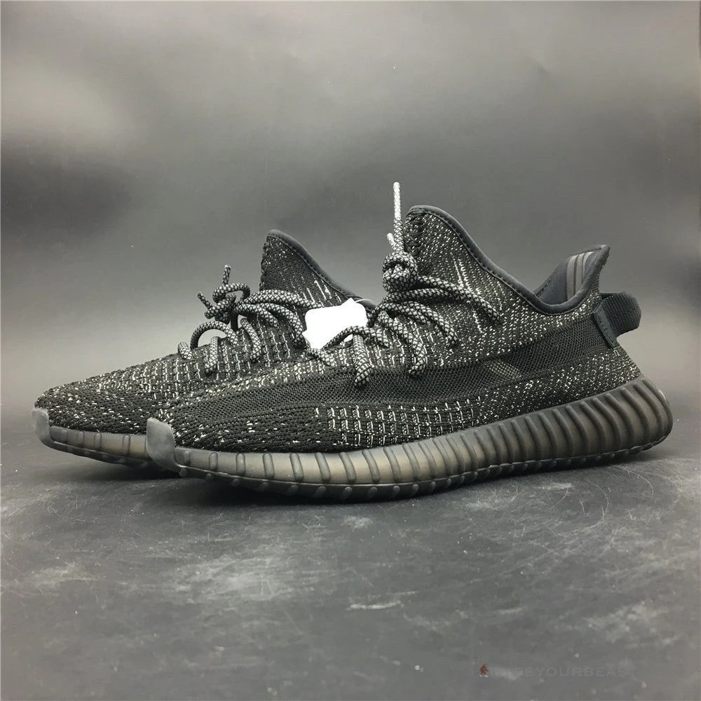 Hypeyourbeast Adidas Yeezy Boost 350 V2 Black / Black / Static 22 Hypeyourbeast Adidas Yeezy Boost 350 V2 Black / Black / Static